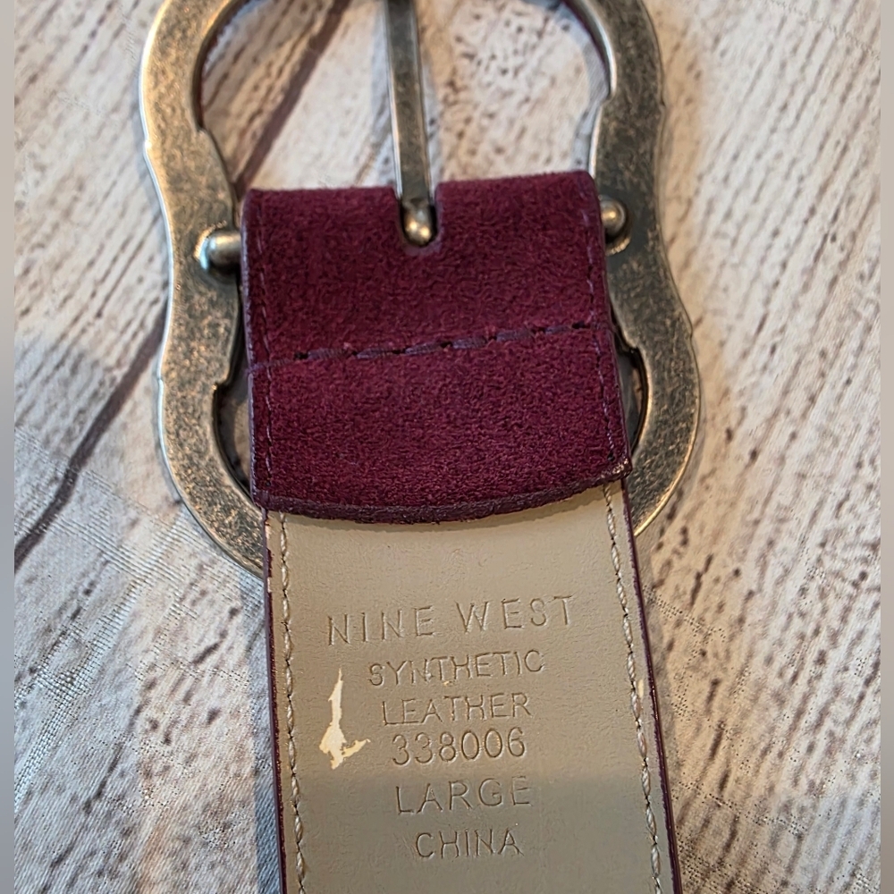 Nine West Vintage Belt Size Large Synthetic Leather Plum Burgundy Western Style - Picture 4 of 6